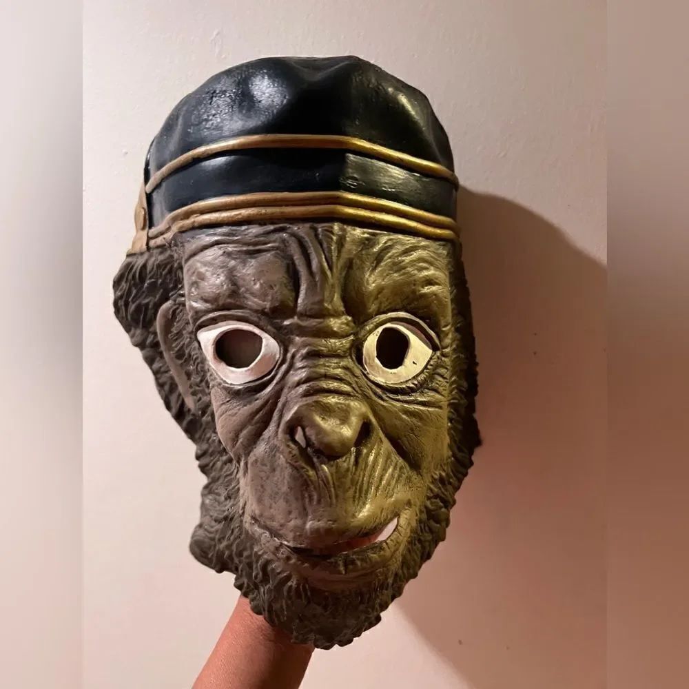 Disney Made In Mexico Money Mask Ape Halloween Latex gold & black hat